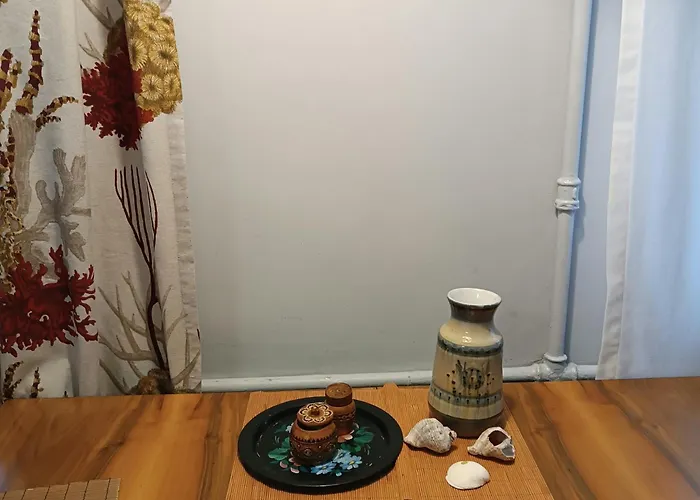 Frantsuzkiy Boulevard Apartment