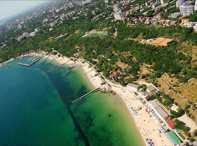 Frantsuzkiy Boulevard *